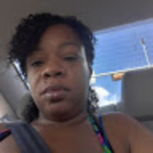 Meet your Posher, Iaisha